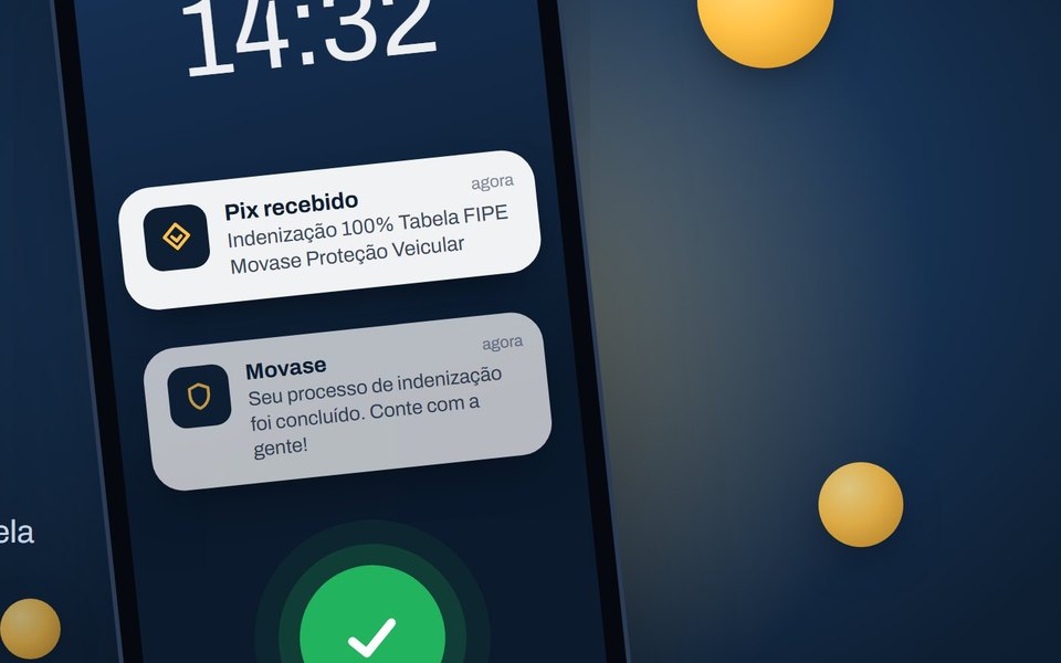 Celular recebendo o Pix da indenização 100% FIPE